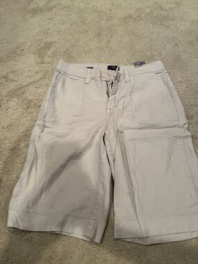 NYDJ Light Beige Bermuda Shorts